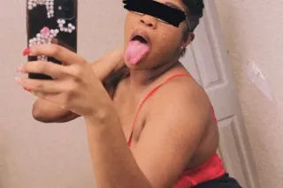 Looking for a sweet tooth - Image 3