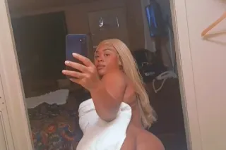 Weekend Deals Starting❗ 😛$60 q... - Image 4