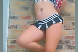 Start your weekend with something you won’t forget 😈Taylor’s feeling extra naughty… pics, videos & private video chats waiting.Come see what I’m up to. - Image 4