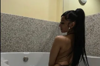 💕💦😁 Real White girl or Latina lover 2 or 1 girl pick your fun - Image 7