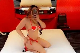 🔥 Hot Latina Available Now 😈 - Image 1