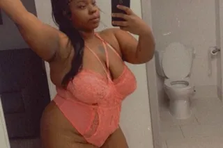 🚨Leaving Tomorrow 🚨Curvy Freak Hoe 💦🍫 pound me til i squirt 💦 - Image 7