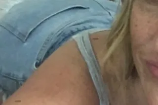 BIG BOOTY MILF - Image 2